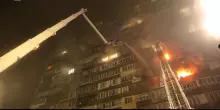 Ucraina sotto attacco, Mosca lancia 450 droni e 30 missili. Colpita Kiev, bimbo morto a Zaporizhzhia