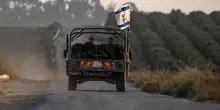 Gaza, Idf avanza su due fronti verso il centro: civili ‘schiacciati’ verso la costa