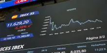 Borsa: l'Europa frena in attesa dei dati Usa, debole Milano