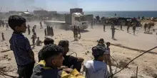 Fonti mediche, raid Israele a Gaza, i morti aumentano a 31