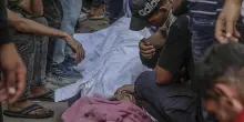 Salgono a 98 i morti a Gaza dall'alba di oggi