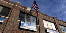 In Usa entrano ufficialmente in vigore i dazi sui pacchi