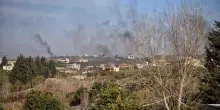 L'esercito israeliano colpisce infrastruttura militare in Siria: un civile ucciso