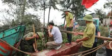 Tifone Kajiki, oltre 325mila persone evacuate in Vietnam