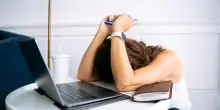 La solitudine lavorativa colpisce soprattutto i nativi digitali
