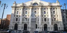 Piazza Affari: Ftse Mib ai massimi dal 2007, Leonardo e Iveco in rialzo