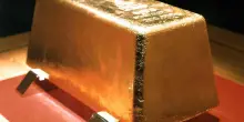 L'oro è a 3.330,60 dollari l'oncia (+0,29%)