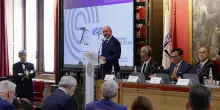 Fontana, c'è un'eccessiva decretazione d'urgenza