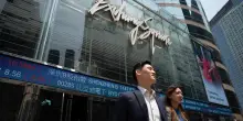 Borsa: Hong Kong negativa, apre a -0,14%