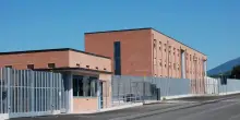 Rivolta nel carcere di Rieti, cinque agenti in ospedale