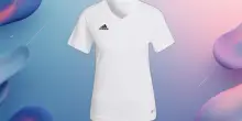 Non perdere l'occasione: t-shirt Adidas Entrada 22 da donna al 44% di sconto su Amazon
