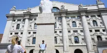 Borsa: Milano positiva (+0,1%), balzano Popolare Sondrio e Bper