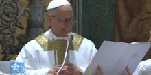 Leone XIV: sfide della fede cristiana in un mondo dominato dalla tecnologia e dal potere