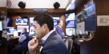 Borsa asiatica: Seul in testa, Tokyo in calo, attesa per Bce e dati USA