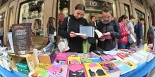 Mercato del libro 2025: calo del 3,4% nelle vendite nei primi mesi dell'anno