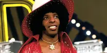 Addio a Sly Stone, il re del funk con la sua band “Sly and the Family Stone”