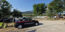 Piena sul Piave, sette ragazzi sorpresi sopra un isolotto