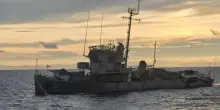 Esercitazioni militari con flop: il bersaglio affonda da solo e cambia il programma. L’autogol di Usa e Filippine