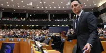 Ue boccia le partite fuori dall'Europa, 'tradimento dei tifosi'