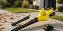 Giardino in ordine in 3 minuti: il soffiatore che cambia le regole del pulito oggi è in sconto