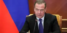 Svezia e Finlandia nella Nato: Medvedev avverte di possibili rappresaglie russe