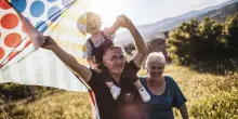 2 ottobre: Festa dei Nonni 2025. Storia, dati e il ruolo cruciale nella famiglia italiana