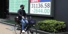 Borsa: Tokyo, apertura in netto calo (-1,76%)