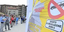 Diesel Euro 5, si cambia. Blocco rinviato al 2026: "E solo nelle grandi città"