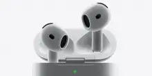 Qualità Apple al tuo orecchio: AirPods 4 in PROMOZIONE su Amazon