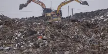 Oltre 110 reati ambientali al giorno in Italia, cresce il business delle ecomafie: le regioni e i settori più inquinati