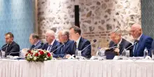 Media, concluso dopo quasi 2 ore l'incontro russi-ucraini