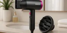 Capelli da salone in casa: questo phon professionale è ora a metà prezzo su Amazon (-50%)
