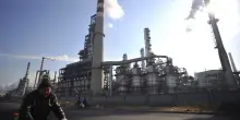 Prezzo del petrolio in aumento: tensioni geopolitiche e produzione Opec+ sotto le attese