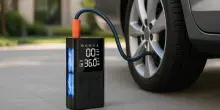 Il compressore portatile che gonfia qualsiasi cosa è il gadget da avere sempre con sé (-40% su Amazon)