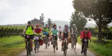 Bicistaffetta Fiab 2025. Tra sport e fede sulle strade del Giubileo