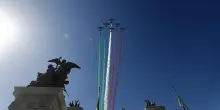 Le Frecce Tricolore chiudono la cerimonia del 2 giugno ai Fori Imperiali