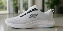 Sotto i piedi, un cuscino: le Skechers più comode dell’estate sono in super offerta (-39%)