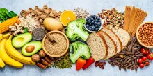Fibre a volontà: 16 modi semplici per mangiarne di più (senza fatica) e sentirsi meglio