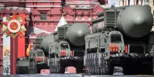 Russia: è in servizio il micidiale missile ipersonico Oreshnik. L’annuncio di Putin