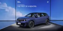 Rivoluzione Bmw. La nuova iX3 è già nel futuro