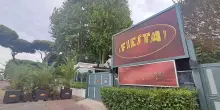Spari fuori discoteca a Roma, ferito un buttafuori
