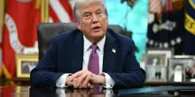 La deriva di Trump. L’analisi: “Governa con gli editti. Si sente sopra la legge”