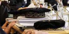 Consulta, illegittima norma Puglia su dimissioni sindaci