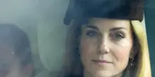 Kate Middleton bionda: il nuovo honey blonde che fa ripartire il trend