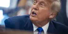Trump: annuncerò dazi sui farmaci entro due settimane