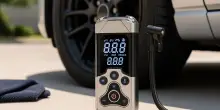 Il mini compressore portatile che devi avere sempre in auto: sconto folle e prezzo shock su Amazon