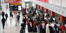 Bruxelles, Londra e Berlino, voli cancellati e ritardi per un attacco hacker