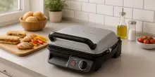 Grigliata perfetta in casa? Questa bistecchiera è l'affare del momento (e ti svolta l’estate)