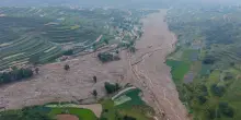 Cina, alluvione improvvisa causa 8 morti e 4 dispersi
