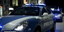 Si schiantano con la Porsche rubata, morto 18enne a Tivoli